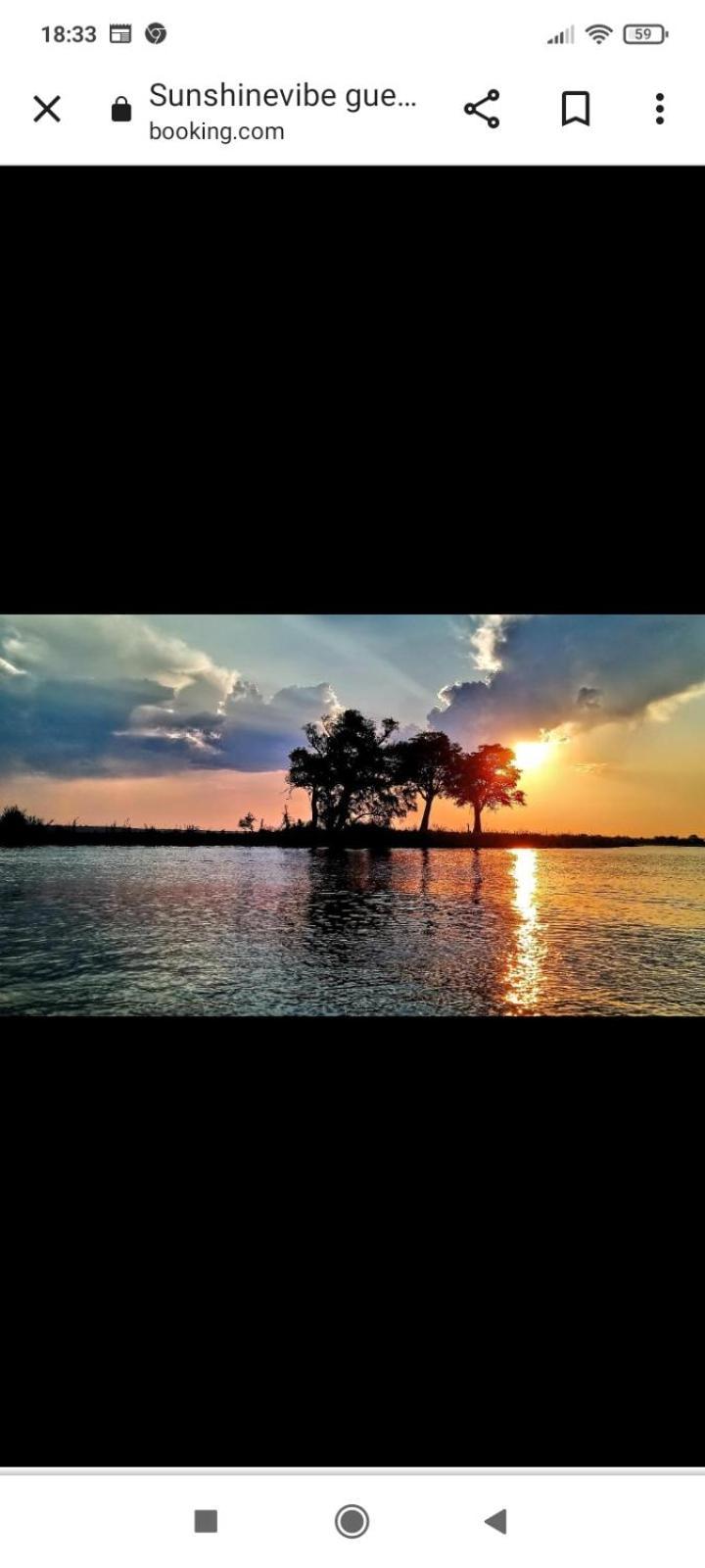 Sunshinevibe Guest House Kasane Bagian luar foto